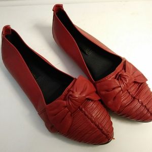 LJ SIMONE NY red loafer moccisons 7.5 BOWS